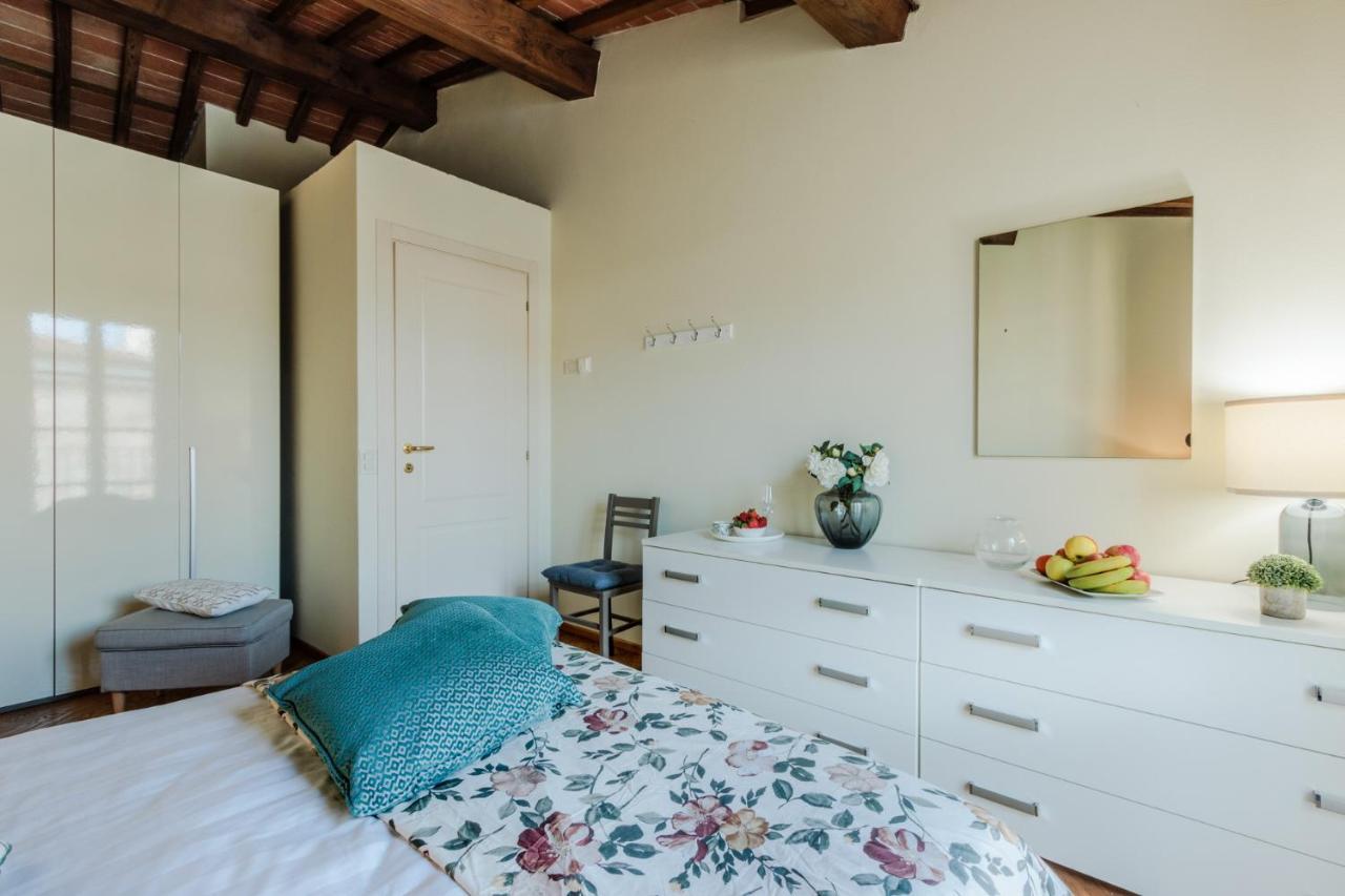 Ferienwohnung Helene Smart Flat With Elevator Inside Lucca Exterior foto