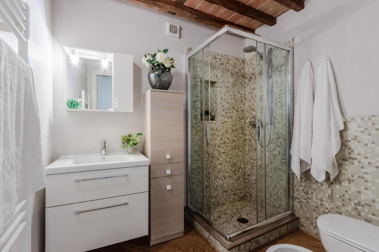 Ferienwohnung Helene Smart Flat With Elevator Inside Lucca Exterior foto
